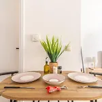 Urban Apt Next University 20